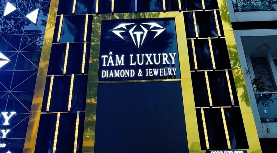 tam-luxury-1782782834.jpg