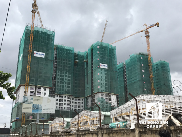  Ngoài dự án Riva Park, trong danh sách của Bộ Tài chính còn có Dự án M-One Nam Sài Gòn - Masteri M-One (35/12 Bế Văn Cấm, P.Tân Kiểng, Q.7) do Công ty cổ phần đầu tư TCO Việt Nam làm chủ đầu tư. 
