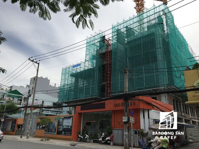 Dự án 22 tầng bao gồm 5 tầng thương mại, 2 tầng hầm và 15 tầng căn hộ. 