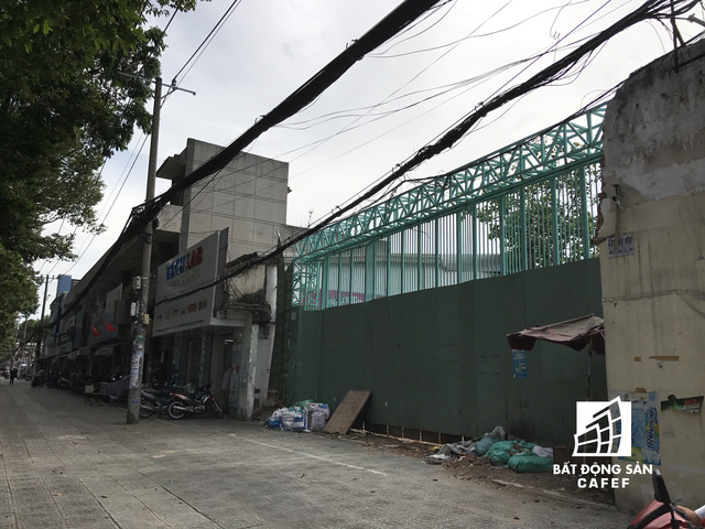  Dự án khu căn hộ - trung tâm thương mại Đông Dương (334 Tô Hiến Thành, P.14, Q.10) do Công ty cổ phần phát triển đô thị Đông Dương làm chủ đầu tư. 