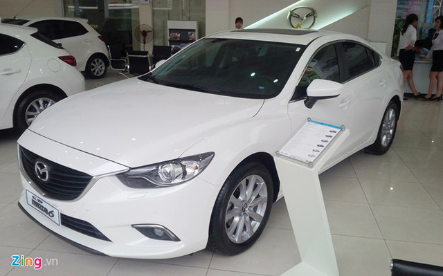 Mazda 6 giảm giá sốc là động thái báo trước cuộc đua giảm giá sắp diễn ra tại Việt Nam.