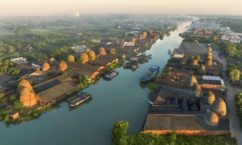 Theo dòng Cổ Chiên: Từ dòng sông mở cõi đến cách đô thị viết tiếp tương lai