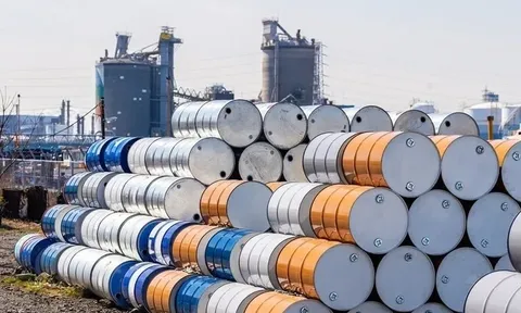 Giá dầu thế giới tăng nhẹ phiên đầu tuần