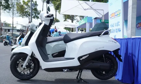 VinFast Evo Lite thành xe du lịch “hot”, du khách nhìn là “kết”