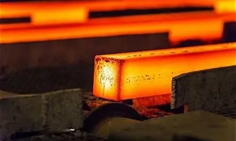 Quặng sắt, thép và đồng đồng loạt giảm giá
