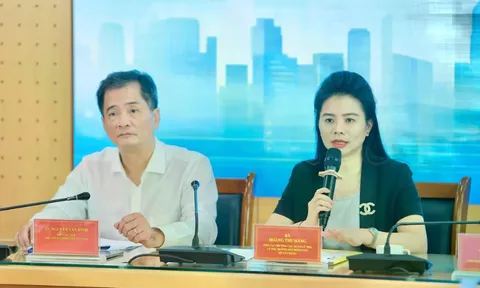Bộ Xây dựng cảnh báo cẩn trọng với canh bạc vay tiền ôm đất