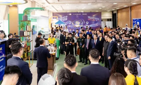 Nam A Bank bứt phá trong kỷ nghuyên dữ liệu và AI: Từ trạm công dân số đến hạ tầng thanh toán xuyên biên giới