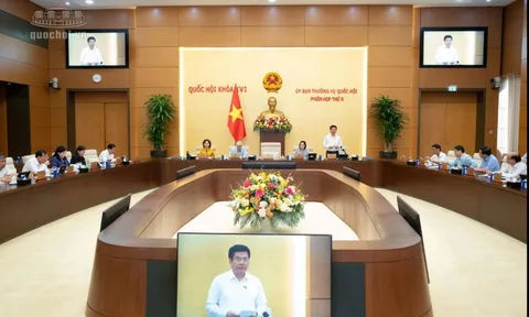Chính phủ đề xuất áp dụng giá bán lẻ điện theo từng khung giờ