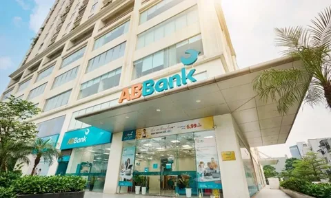 ABBank sắp mua lại 3 lô trái phiếu trước hạn sau chưa đầy một năm, vốn điều lệ chuẩn bị vượt 26.000 tỷ đồng