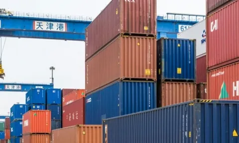 Nỗ lực vũ khí hóa thương mại của chính phủ Trung Quốc