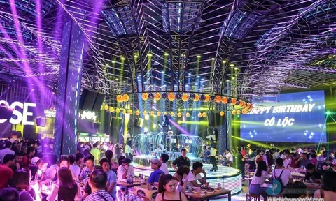 Bộ Y tế đề nghị đóng cửa quán bar, karaoke trên cả nước trước nguy cơ lây lan Covid-19