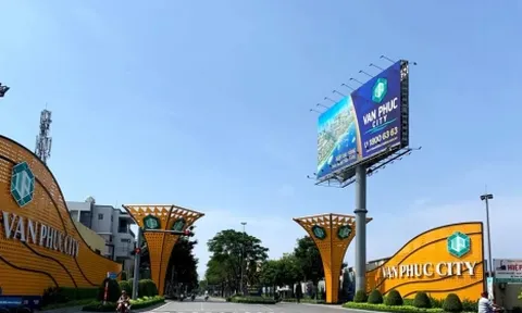 Sống mòn trong Khu đô thị tỷ đô Vạn Phúc