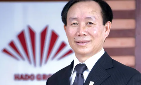 Bất ngờ với ông chủ siêu dự án "hot" nhất Hà Nội vừa bị thanh tra, nắm trong tay hàng trăm ha đất vàng, sở hữu hai doanh nghiệp BĐS lớn, là người giàu thứ 67 trên sàn chứng khoán Việt Nam