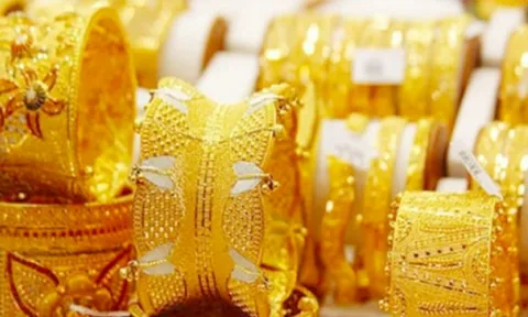 Giá vàng liên tiếp lên đỉnh, các quỹ đầu tư mua 5,8 tấn vàng