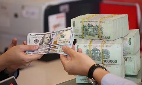 Ngân hàng Nhà nước vừa bất ngờ giảm mạnh giá mua USD