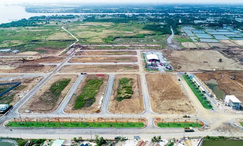 Người vay ngân hàng mua đất "còng lưng" trả nợ