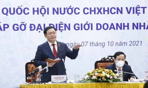 Chủ tịch Quốc hội: Sẽ có gói hỗ trợ lớn hơn