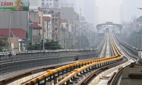 Mỗi người Việt sẽ cõng 40 triệu đồng nợ công trong 2022