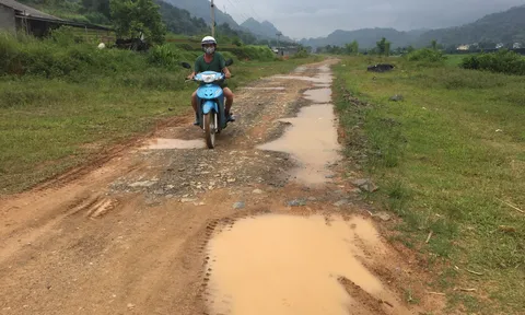 Cao Bằng: Gần 10 năm không làm xong 3 km đường