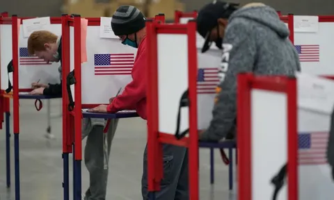 Georgia lại phát hiện gần 3.000 phiếu bị sót, phần lớn bầu cho ông Trump