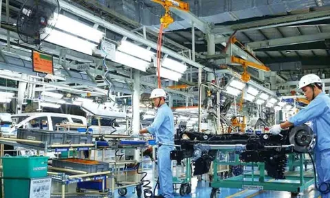 Đề xuất tiếp tục giảm thuế GTGT, bảo vệ môi trường và lệ phí trước bạ ôtô
