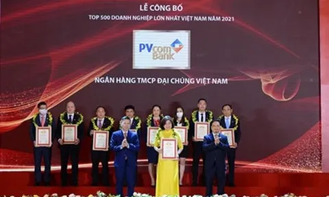 PVcomBank tăng 16 bậc trong Bảng xếp hạng VNR500