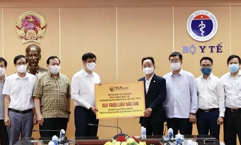 T&T Group được tặng thưởng Huân chương Lao động vì thành tích chống dịch COVID-19