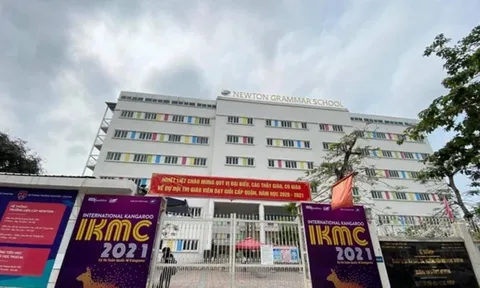 Hà Nội: Hàng loạt học sinh trường Newton và Pascal nghi bị ngộ độc phải nhập viện
