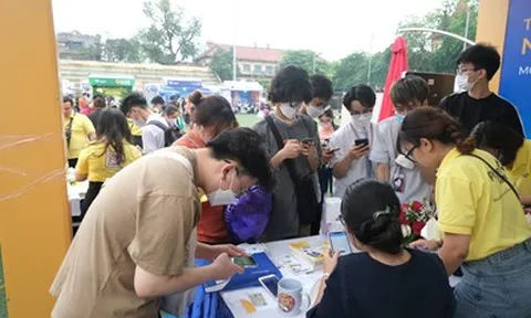 PVcomBank “hút” gen Z trong Ngày thẻ Việt Nam lần 2