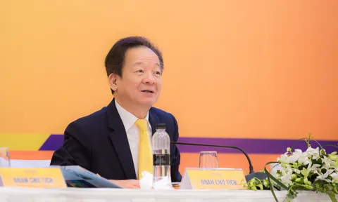 Hội đồng quản trị SHB Bầu ông Đỗ Quang Hiển tiếp tục giữ chức Chủ tịch HĐQT nhiệm kỳ 2022-2027