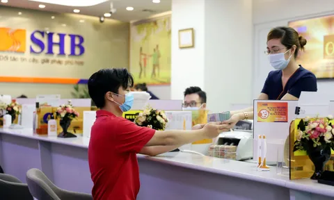 SHB tặng đến 85% phí bảo hiểm nhân thọ cho khách hàng
