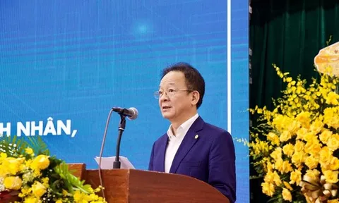 Doanh nhân Đỗ Quang Hiển được bầu làm Chủ tịch CLB Cựu sinh viên Doanh nhân ĐHQG Hà Nội