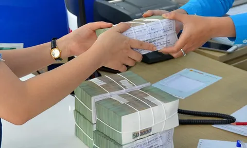 Ngân hàng không được ép khách mua bảo hiểm!