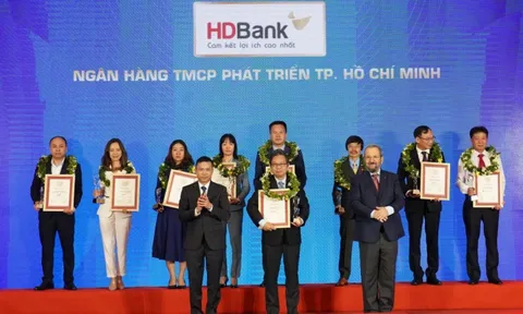 HDBank liên tiếp vào Top đầu ngân hàng TMCP uy tín