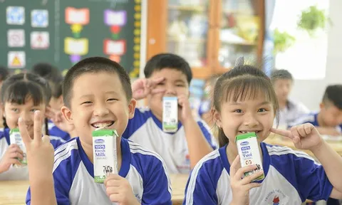 Chương trình sữa học đường TP.HCM mở rộng đến 24 quận, huyện