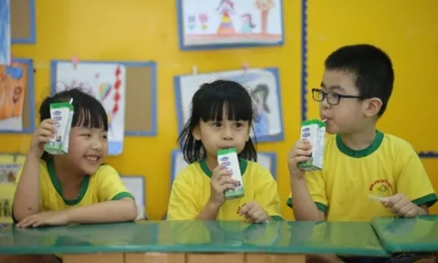 Chương trình Sữa học đường sẵn sàng cho các phương án ngày tựu trường năm học mới 2020-2021