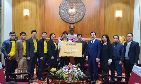 6 cầu thủ HAGL trích lợi nhuận kinh doanh cà phê Ông Bầu ủng hộ Miền Trung