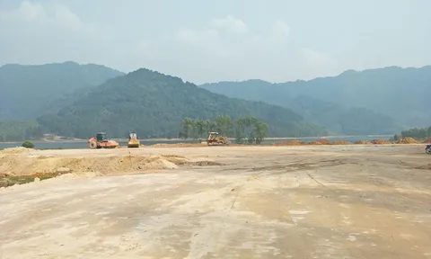 Lình xình dự án Khu du lịch sinh thái Nam Tam Đảo – Kỳ cuối: Chủ đầu tư “lấn ra ngoài mốc giới” hơn 10 ha đất hồ