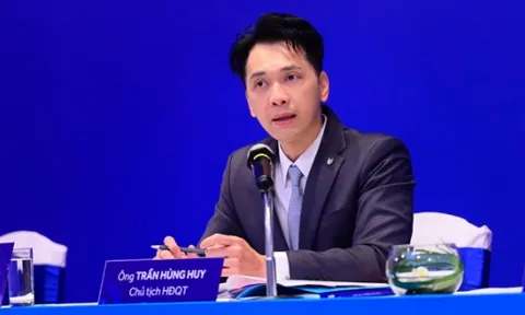 Chủ tịch ACB vừa dính tin đồn đánh bạc, nhận lương 4,2 tỷ đồng trong 6 tháng