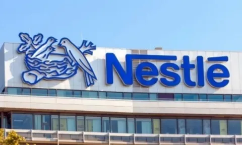 Nestlé thu hồi nhiều lô sữa công thức dành cho trẻ em trên toàn thế giới