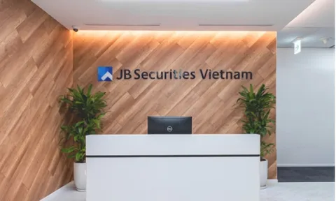 Công ty chứng khoán đầu tiên báo lỗ quý IV/2023