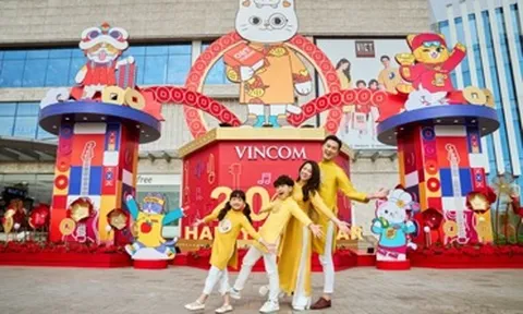 Ngũ "Cat" lâm "Mall" - Mang Tết về nhà 