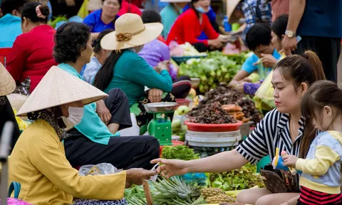 Người lao động và những nỗi lo khi Tết về 