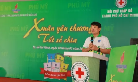 PVFCCo lan toả “Xuân yêu thương - Tết sẻ chia” tới người nghèo cả nước