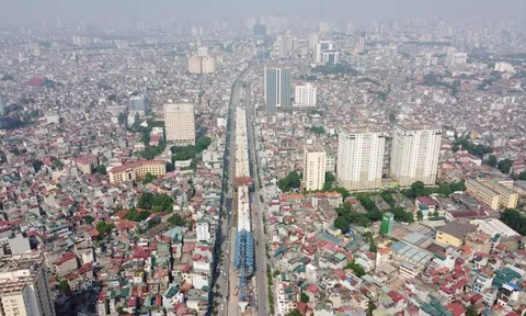 Nguồn cung nhà ở chạm đáy, người có tiền muốn mua cũng khó