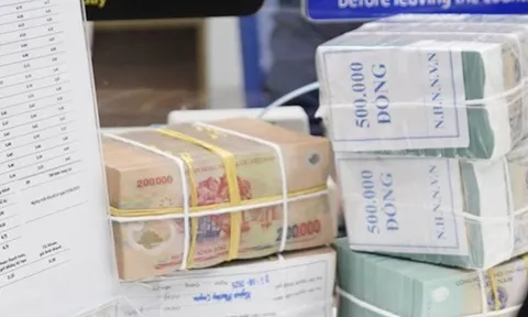 Lãi suất tiết kiệm ngân hàng nào đang cao nhất?