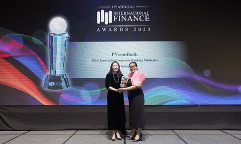 PVcomBank nhận liên tiếp hai giải thưởng quốc tế từ IFM