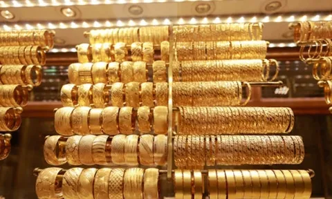 Giá vàng thế giới leo cao nhất trong 9 tháng qua