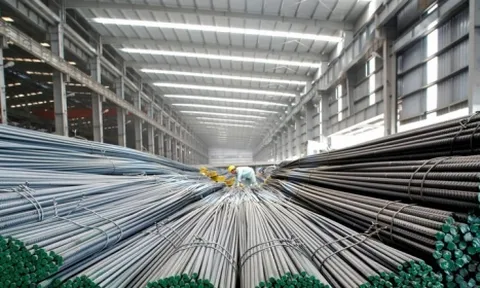 Tồn kho thấp nhất trong 7 quý, ngành thép đang trên đà hồi phục?