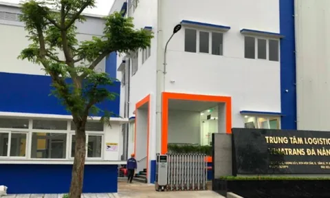 Giao nhận vận tải Miền Trung phát hành 3 triệu cổ phiếu để trả nợ